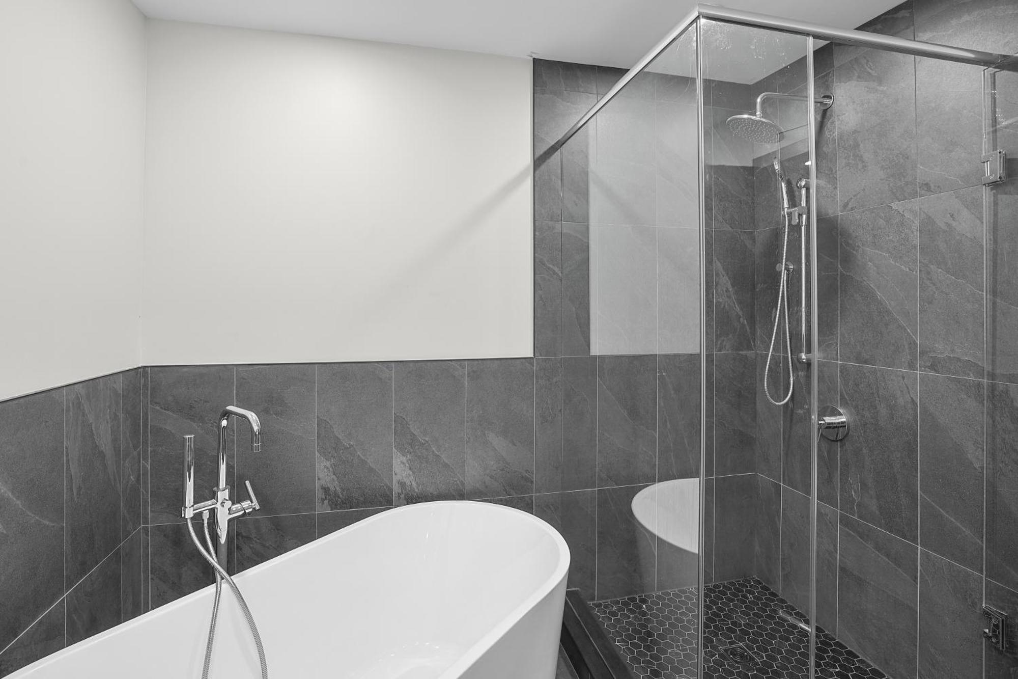 The Jordan Hotel Ramada By Wyndham Ngoại thất bức ảnh